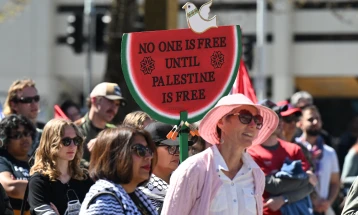 Масовни протести против расизам и корупција низ Австралија