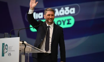 Андрулакис: Победа на ПАСОК и пораз на Нова демократија значи промена за Грција