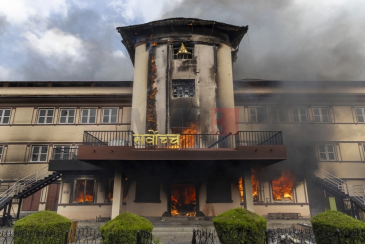 Министерство за здравство: Бројот на жртвите од минатонеделните немири во Непал порасна на 72