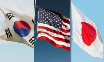 Koreja e Jugut, SHBA dhe Japonia filluan stërvitjen e përbashkët ushtarake