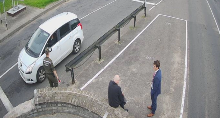 Белорускиот опозициски политичар Микола Статкевич вратен во затвор, откако одби да биде депортиран во Литванија