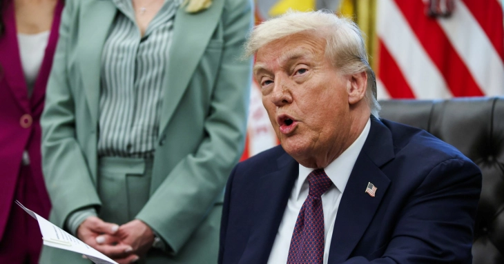 Трамп ќе поднесе тужба од 15 милијарди долари за клевета и навреда против „Њујорк тајмс“