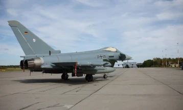 Велика Британија ќе испрати „Тајфуни“ во Полска