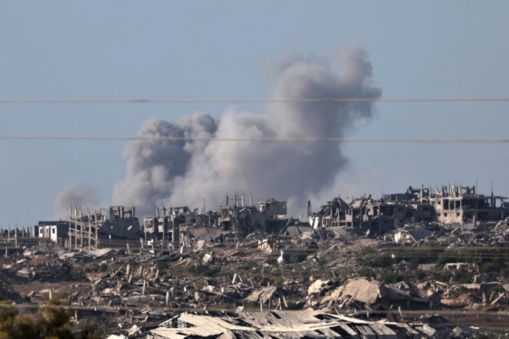 Izraeli vazhdon me sulmet në Gazë