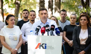 Osmani: Ditën e parë shpall gjendje krize për papastërti, ndërtime pa leje dhe korrupsion