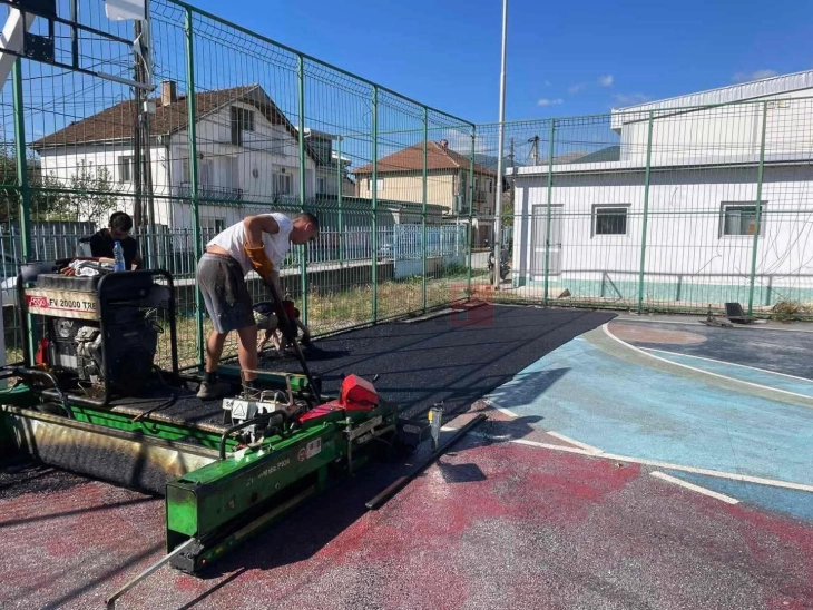 Fillojnë punimet për 6 terrene sportive në Gostivar