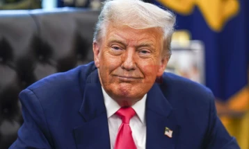 Трамп ја запре воената помош од 400 милиони долари за Тајван