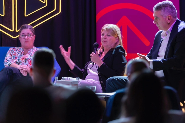 Шукова: Време е за нов пристап и реални решенија за младите и нивното домување