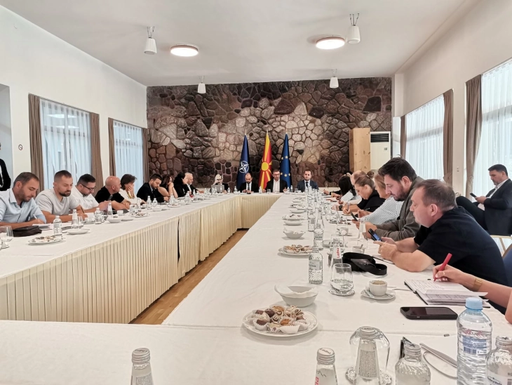 Mickoski: It’s unacceptable for judges and prosecutors to demand Mden 350,000 salaries while enjoying only 2% confidence