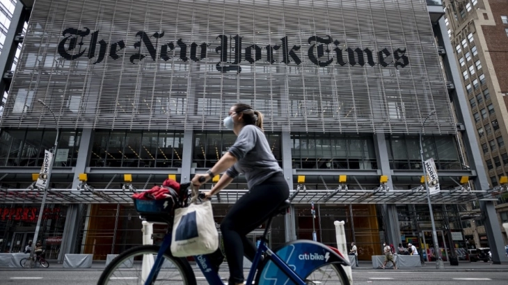 Американски окружен судија ја отфрли тужбата за клевета на Трамп против „Њујорк тајмс“