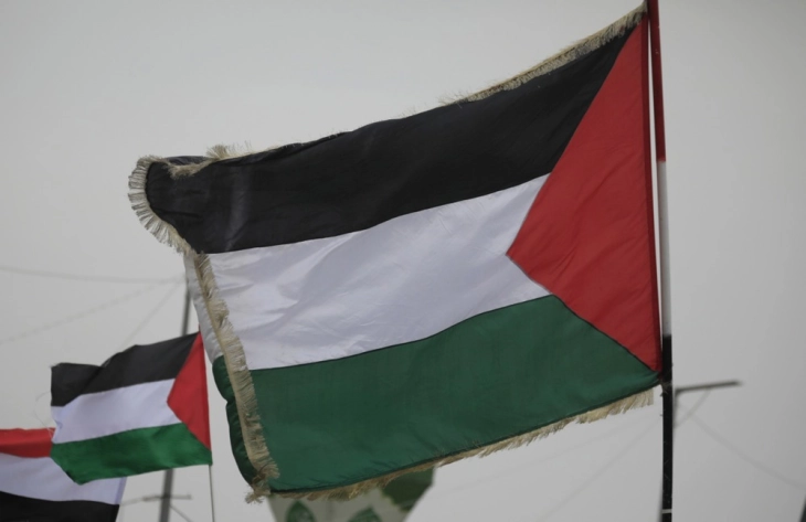 Велика Британија денеска ќе ја признае Палестина