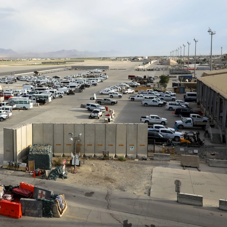 Трамп: Ако Авганистан не ја врати контролата врз воздухопловната база Баграм на САД, „ќе се случат лоши работи“