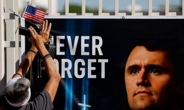 Трамп и Венс ќе зборуваат на комеморацијата за десничарскиот активист Чарли Кирк