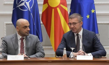 Мицкоски: Раст од над 3 проценти на БДП, забрзување на граджништвото, раст на турмизот и земјоделстото се добра препорака за странските директни инвестиции