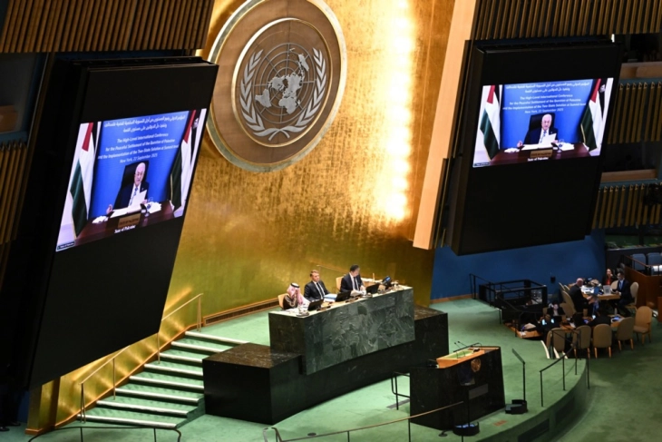 Абас повикува на нов обид за мир на Блискиот Исток