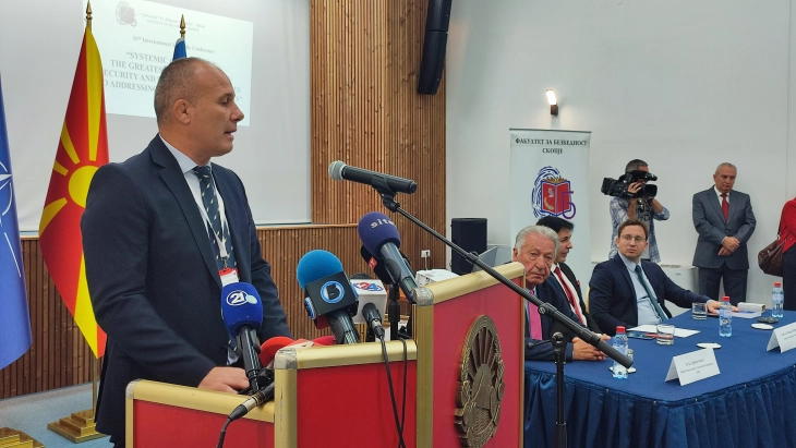 Konferencë: Korrupsioni, veçanërisht në formën e tij sistemike, është një kërcënim i drejtpërdrejtë i sigurisë që gërryen indin shoqëror