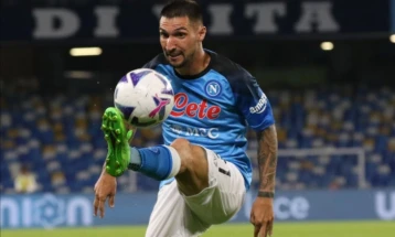 Политано останува во Наполи до 2028