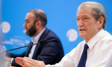 Berisha: Beteja e opozitës hyn në fazë të re, Shqipëria është numër një për larje parash