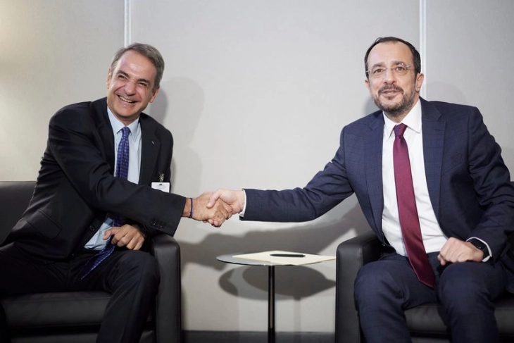 Мицотакис – Христодулидис: Двете влади остануваат целосно посветени на имплементацијата на електричното поврзување