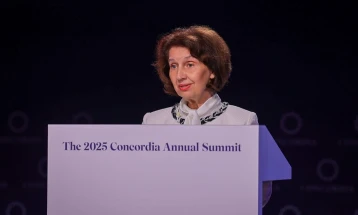 Сиљановска-Давкова на самитот „Конкордија“: Крајно време е да се направат промени во ЕУ за начинот на одлучување