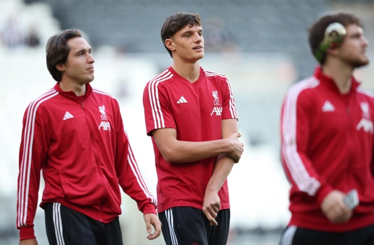 Леони ќе отсуствува неколку месеци