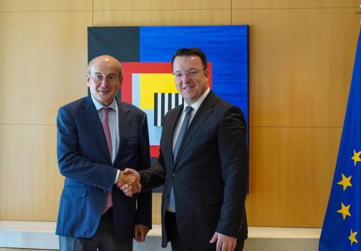 Korridori 10, hekurudha e shpejtë dhe bashkëpunimi ekonomik në fokus të takimit Hazidakis-Nikolloski