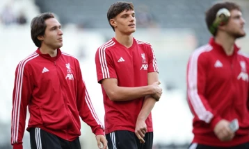 Leoni vows to return for Liverpool 'as soon as possible' after injury