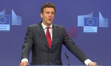 Гил: Упадите во воздушниот простор на ЕУ ќе бидат тема на неформалниот Европски совет во Копенхаген  