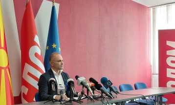 Филипче ги објави „црвените линии“ за ЕУ, предлага уставните измени да завршат до 10 февруари (ДПЛ)