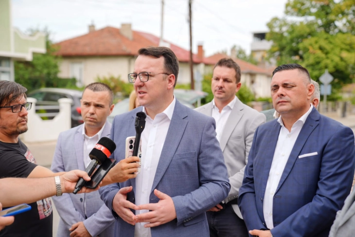 Николоски: Ставен во функција радарот на скопскиот аеродром, проблемот решен за три дена