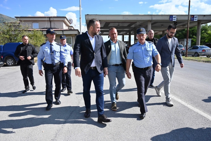 Тошковски: Стабилна безбедносна состојба во Дебар – ГП „Блато“ станува мост на поврзување со Албанија