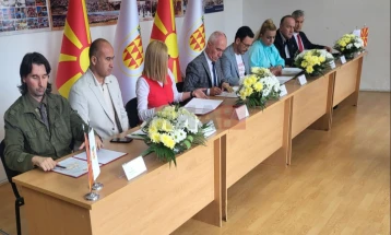 Битолските кандидати за градоначалник потпишаа Кодекс за фер и демократски избори