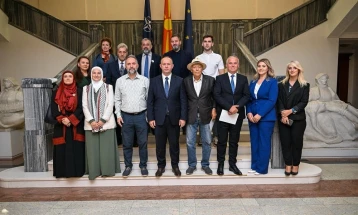 Gashi: Boshnjakët janë hallkë e rëndësishme për shtetin tonë