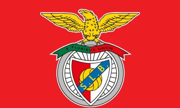 Изборното собрание на Бенфика прекинато поради тепачка