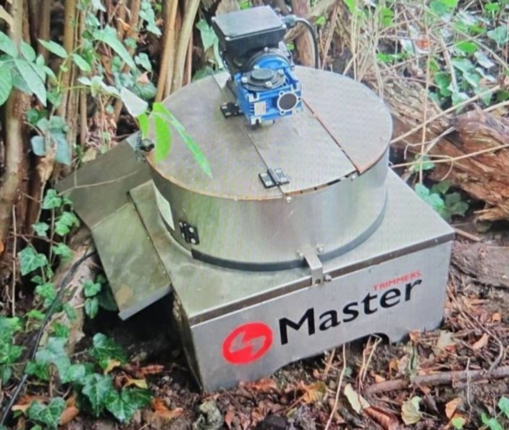 МВР: При претрес во велешко пронајдена дрога, приведени две лица