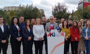 Rexhepi: Kontratë e dëmshme për ndriçimin publik në Komunën e Tetovës, për 15 vjet kompania do të mbledh rreth 25 milionë euro nga paratë e qytetarëve