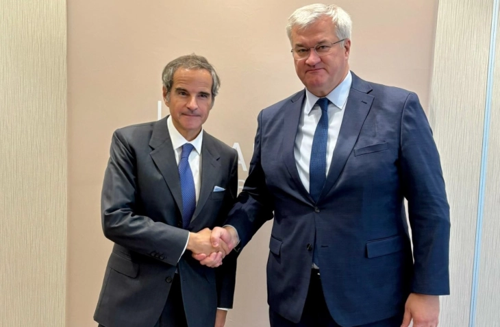 Сибиха и Гроси разговараа за заканите по нуклеарната безбедност