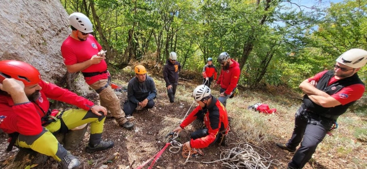 Македонија и Словенија заедно за нови стандарди во спасувањето