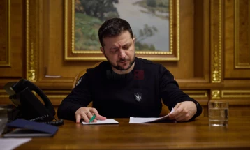 Zelenski: Ukraina dërgon një ekip ushtarak në Danimarkë për stërvitje kundër dronëve rusë