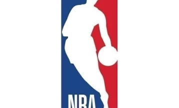 Куминга за уште две години го продолжи договорот со Голден Стејт