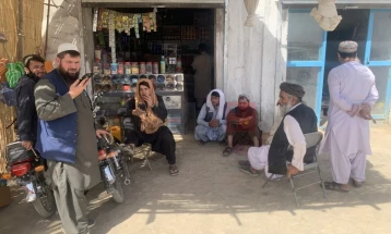 Në Afganistan sërish janë në funksion interneti dhe shërbimet celulare