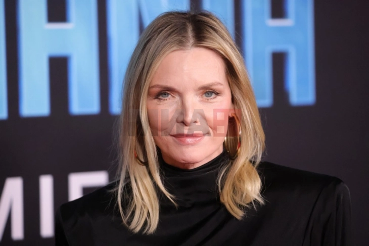 Мишел Фајфер за нејзиниот живот како баба