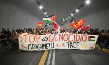 Протести во Италија против блокадата на бродовите од флотилата за Газа, кои превезуваат и италијански граѓани