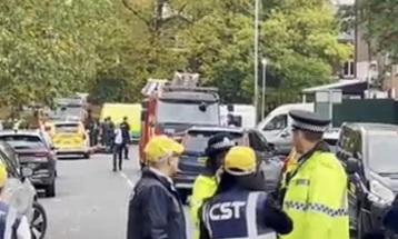 Четири лица повредени во напад во близина на синагога во Манчестер