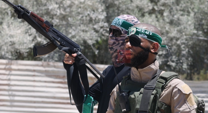 Udhëheqësi i krahut ushtarak të Hamasit në Gaza ka hedhur poshtë planin e Trampit për t'i dhënë fund luftës në enklavë