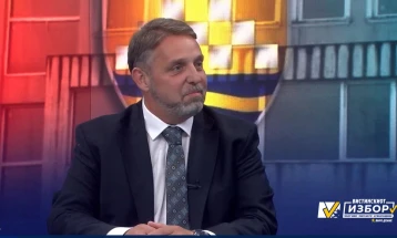 Лукровски: Ќе го решиме проблемот со паркирање на карпошани со 600 нови паркинг - места