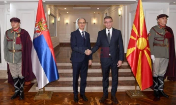 Mickoski - Macut: Përmirësimi i marrëdhënieve dypalëshe dhe bashkëpunimit ekonomik, gazi dhe lidhja e korridorit