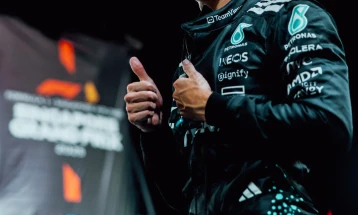 Ф1: Расел ќе стартува од полпозицијата во Сингапур