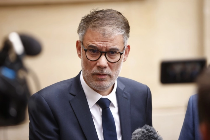 Форе: Француските социјалисти ќе гласаат против владата на Лекорну доколку нема радикални промени