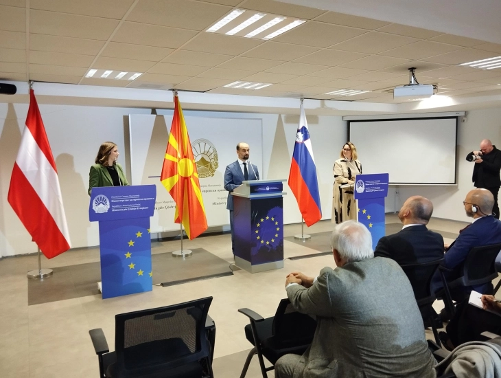 Plakolm dhe Grashiç: Shumica e kualifikuar për çështje teknike në bisedimet do të parandalojë bllokada të mëtejshme dypalëshe